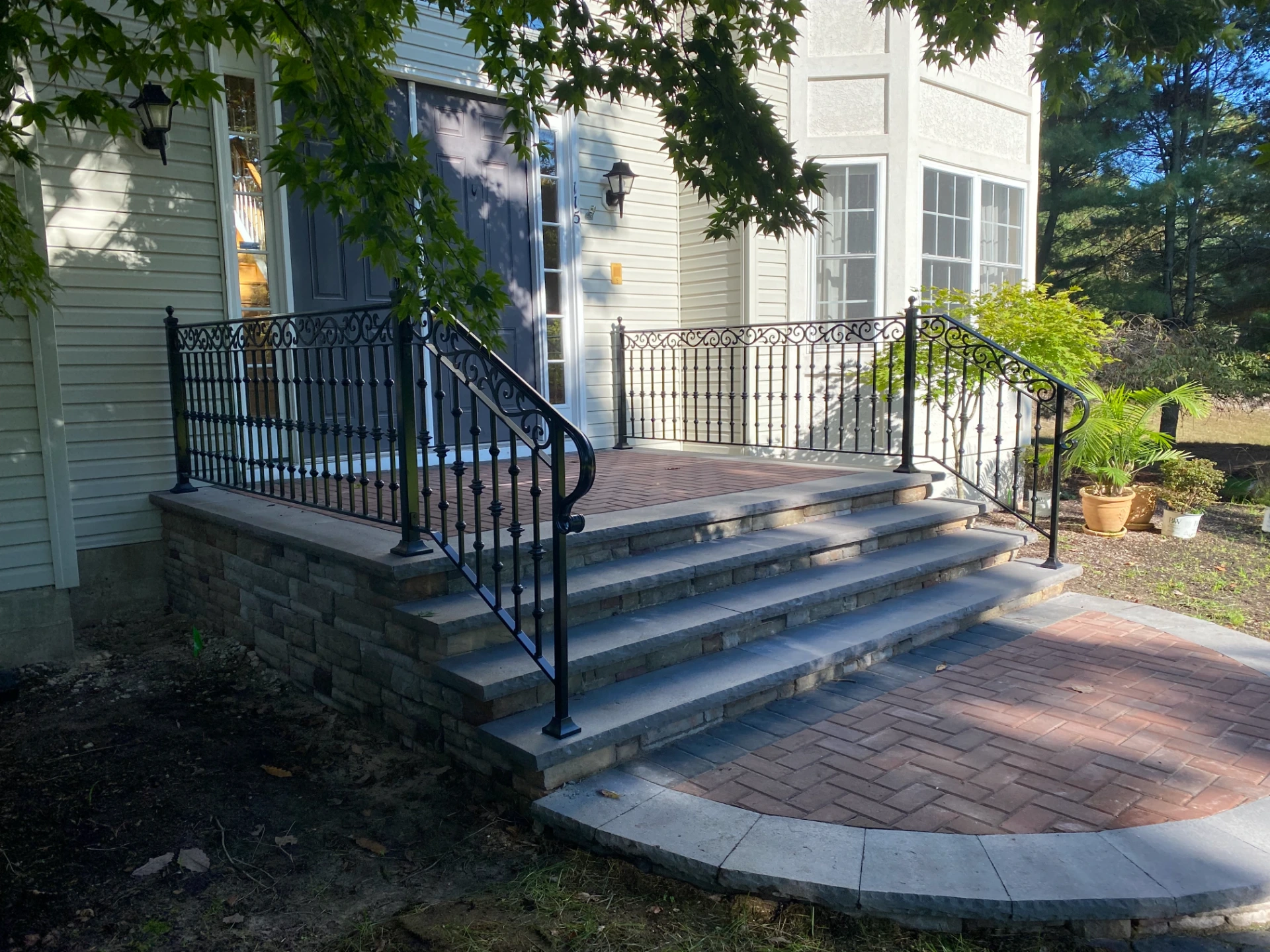 ornamental-iron-railing-on-two-sides